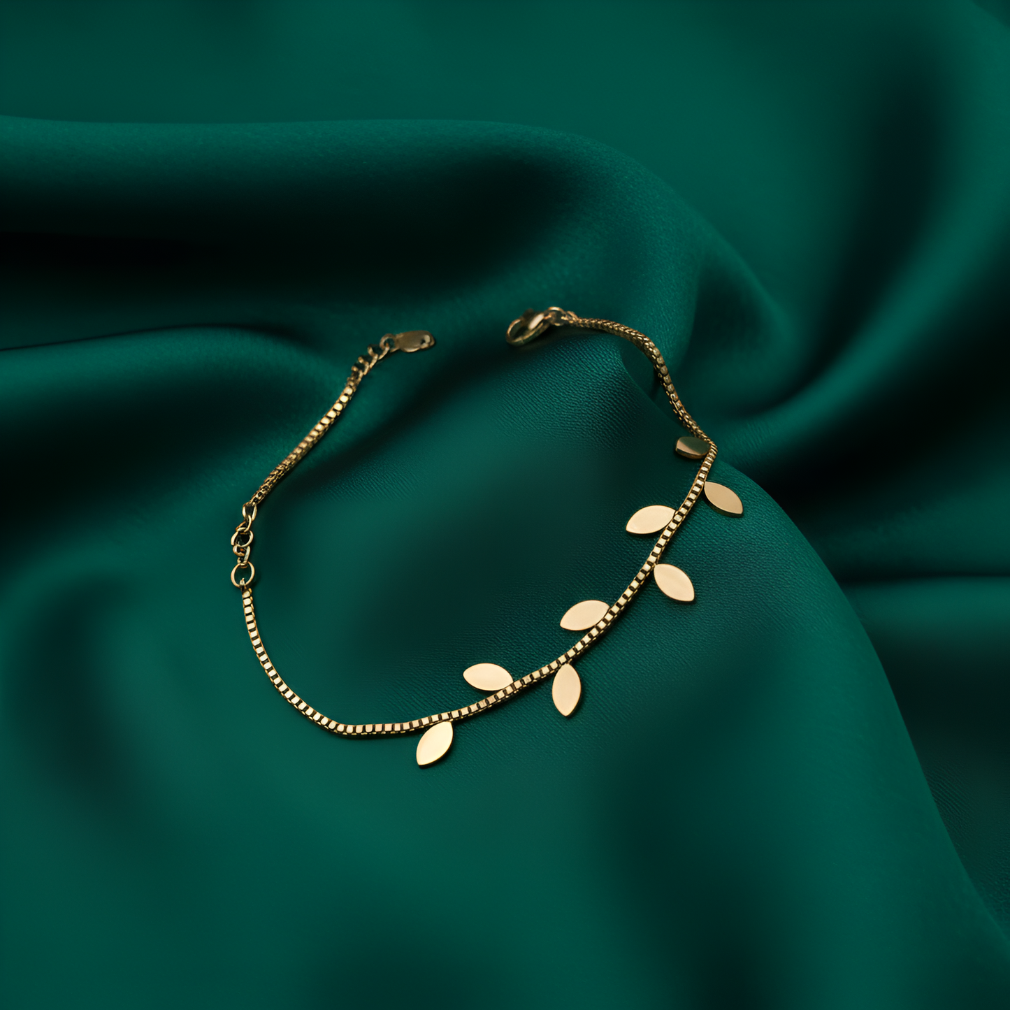 leaf chain bracelet & Ice Cube Diamond Bangle