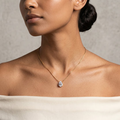 Pear-Cut Diamond Pendant hayajewelers.pk