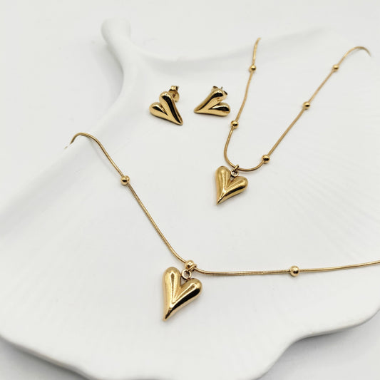 Love Heart Set -  Stainless Steel hayajewelers.pk