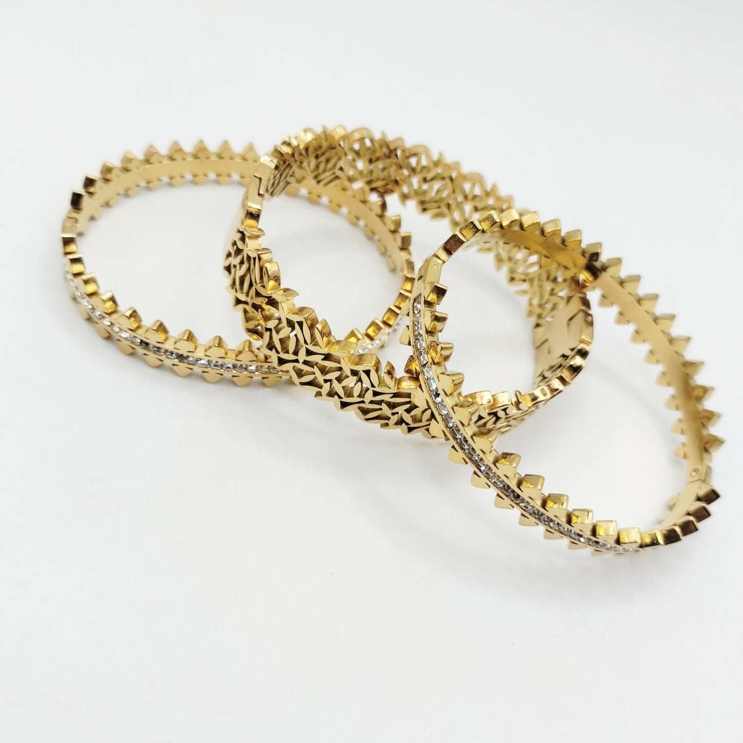 SPECIAL DEAL SETS STAINLESS STEEL hayajewelers.pk