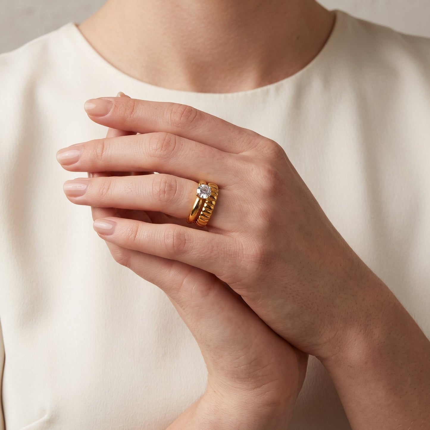 Ridge Glow Solitaire Accent Ring | Adjustable