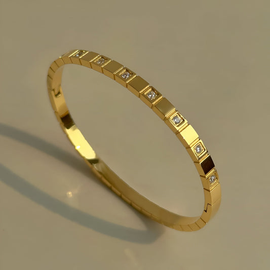 leaf chain bracelet & Ice Cube Diamond Bangle