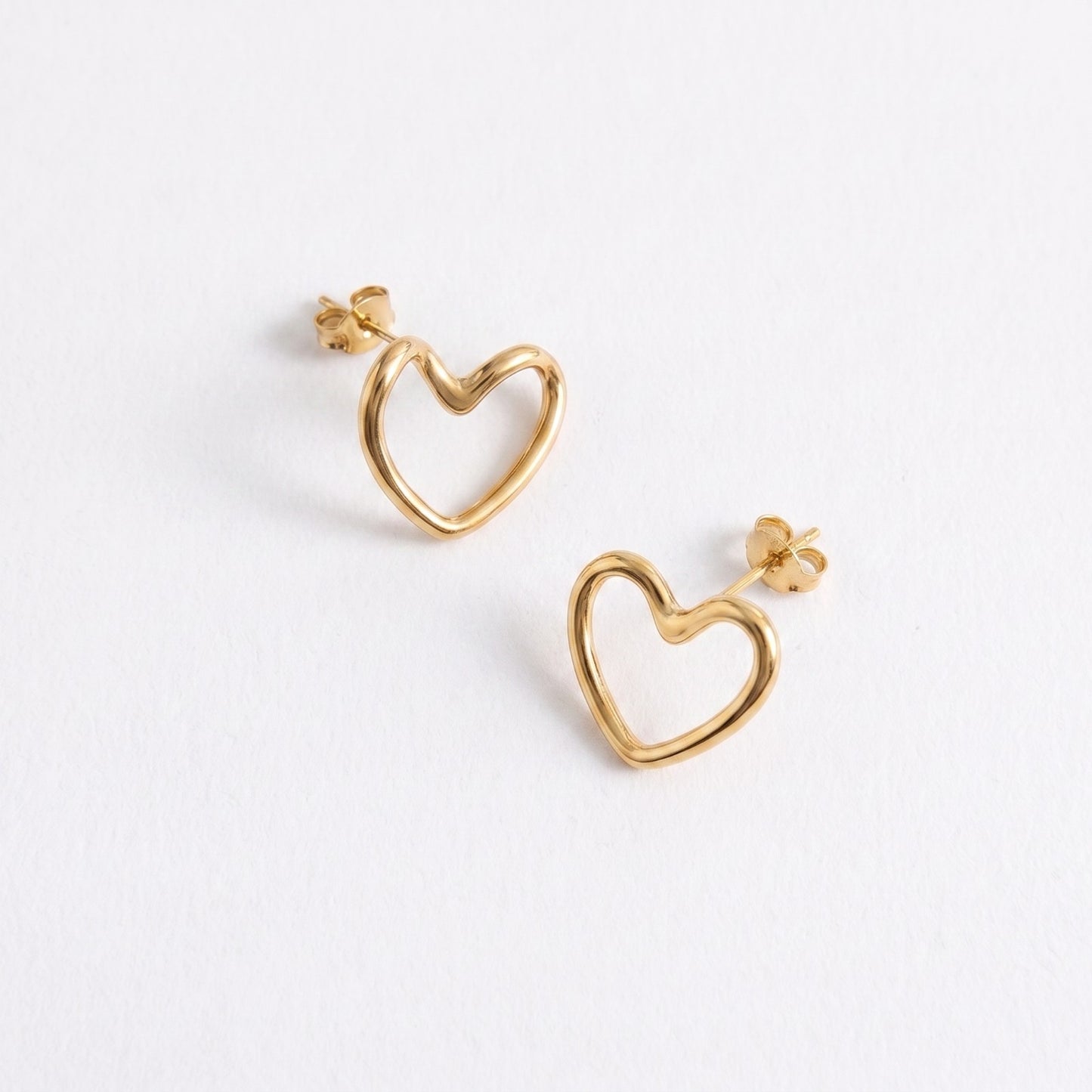 Twisted Heart Pendant Necklace Set