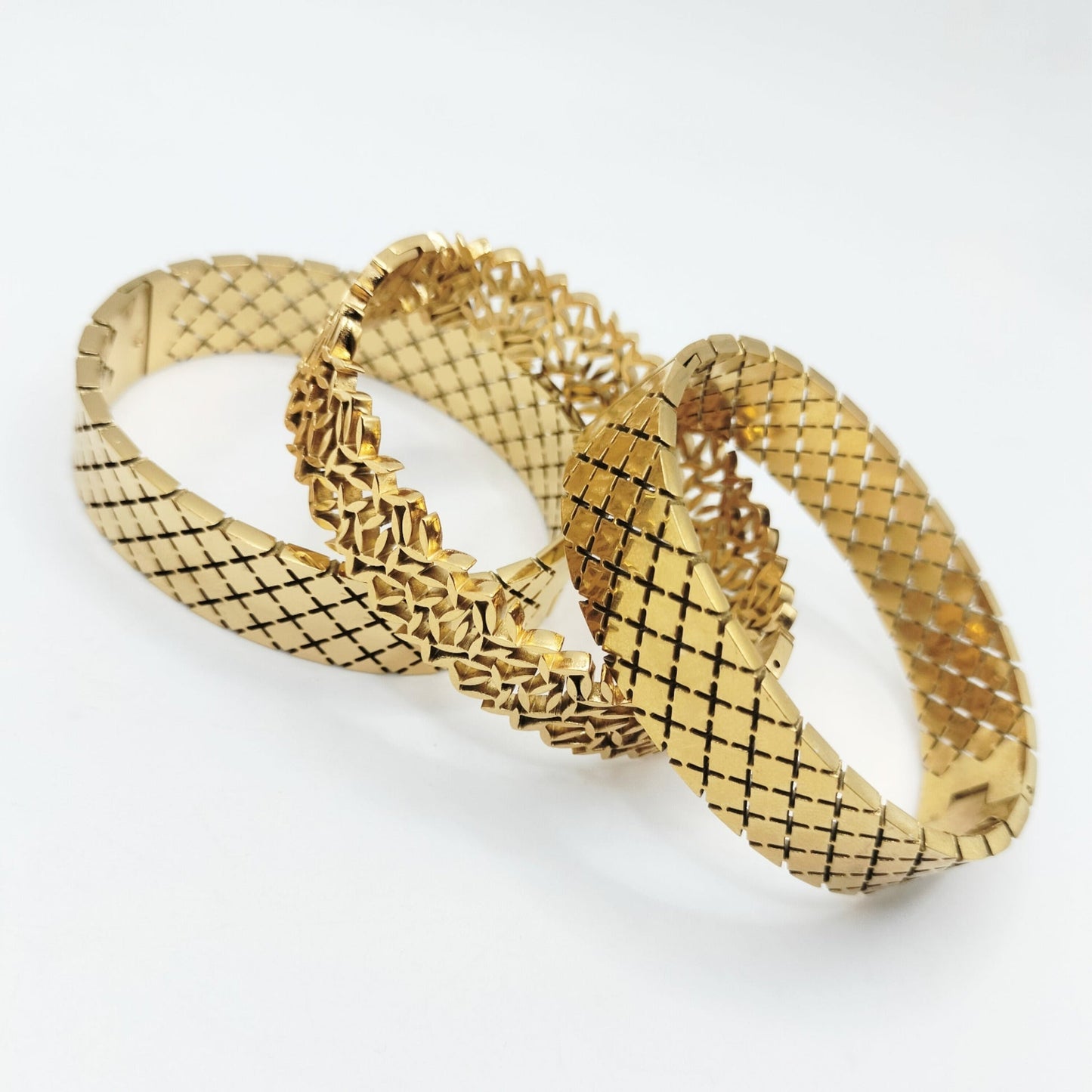 SPECIAL DEAL SETS STAINLESS STEEL hayajewelers.pk